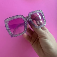 Load image into Gallery viewer, Grape Diamond Sunglasses